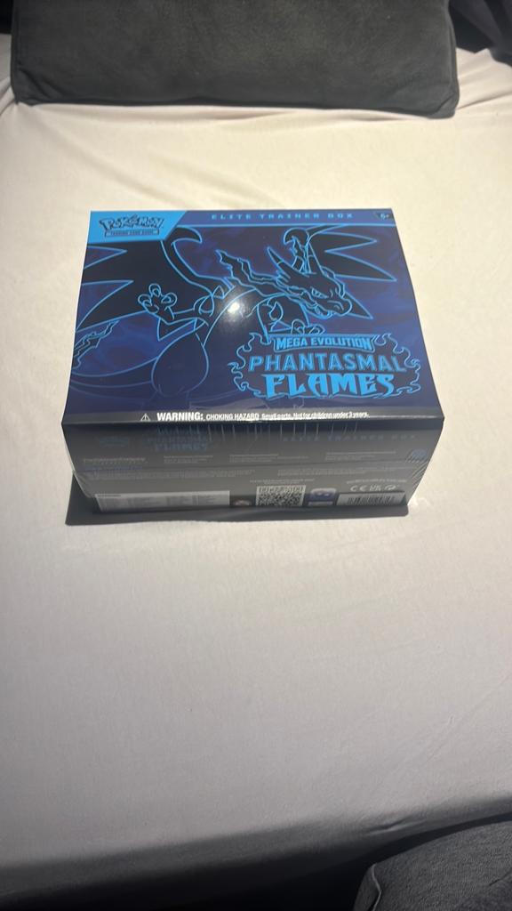 Phantasmal flames etb sealed, Ophalen, Zo goed als nieuw