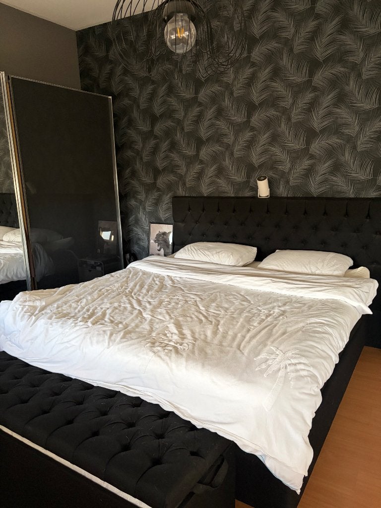 Zwarte boxspring, Huis en Inrichting, Ophalen, Gebruikt, Zwart, Tweepersoons