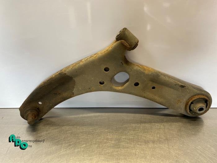 Bras de suspension avant gauche d'un Kia Rio (Rio 12-), Kia, -, 3 mois de garantie, Utilisé