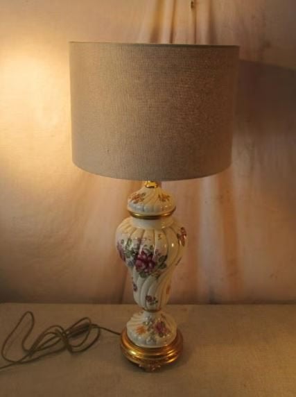 Belle lampe de table rétro en porcelaine et métal - 66 cm, Enlèvement ou Envoi, Maison et Meubles