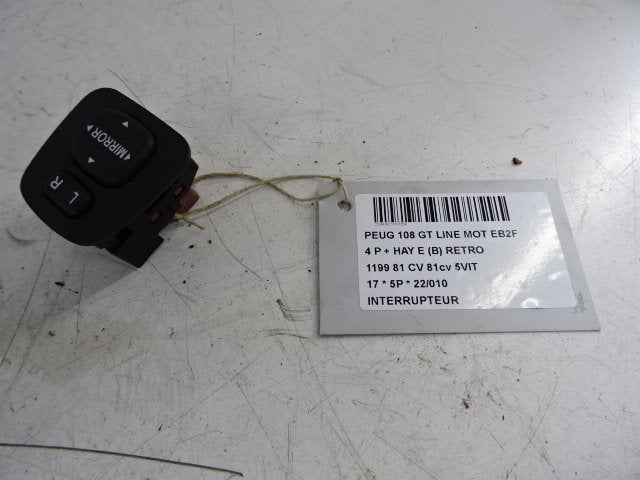 SCHAKELAAR Peugeot 108 (01-2014/-), Kontakt-peugeot@peugeot.com, Gebruikt, Peugeot Deutschland GmbH, Bahnhofsplatz
65423  Rüsselsheim, DE