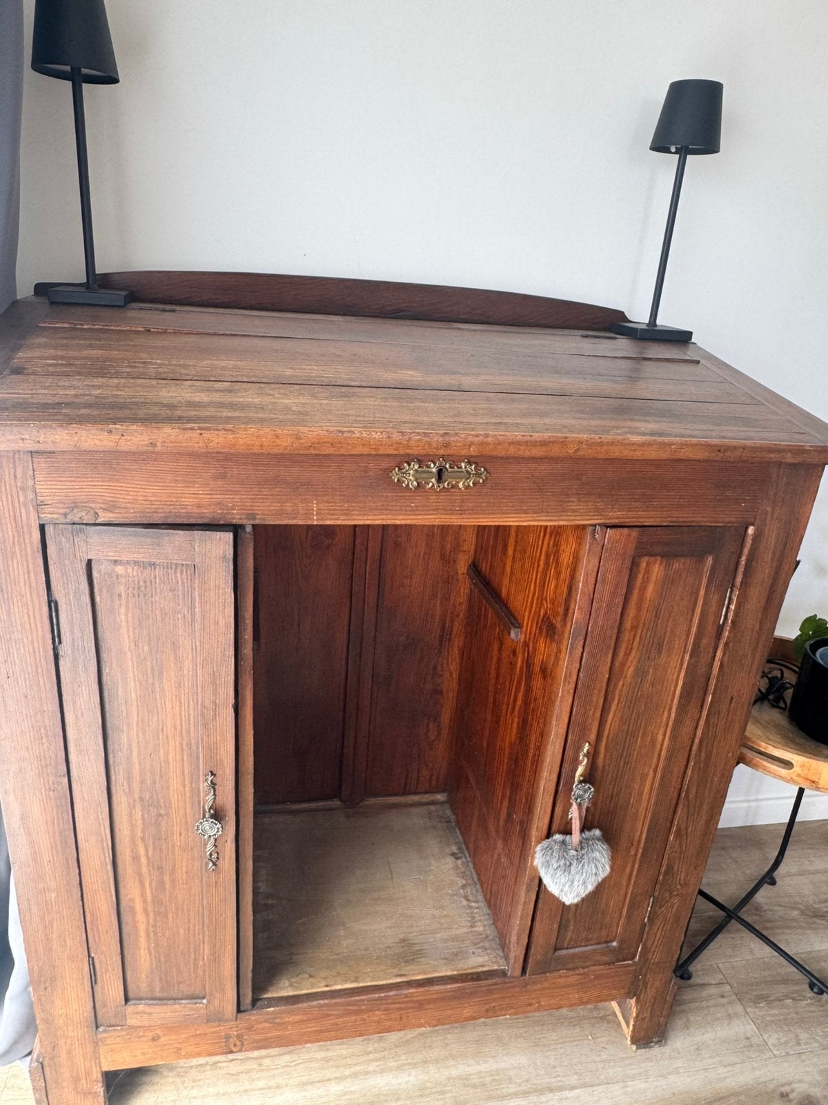 Antieke kast, Huis en Inrichting, Ophalen, Gebruikt