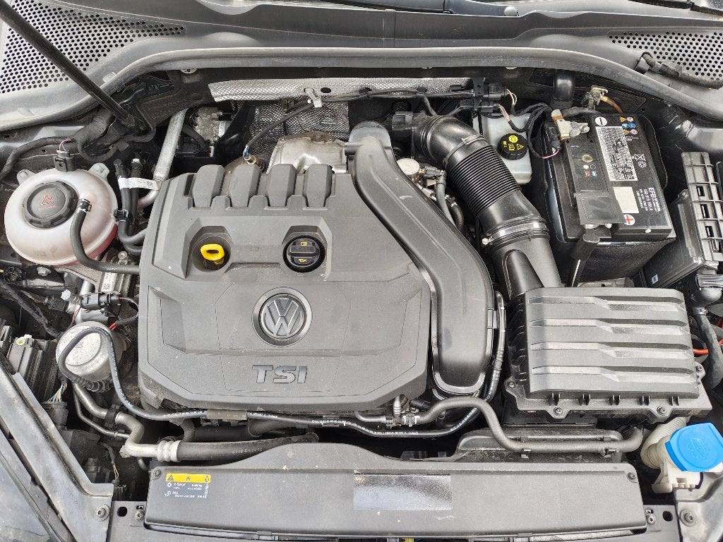 Golf 7 R-line, Autos, Achat, Euro 6, Boîte manuelle, Entretenue par le concessionnaire