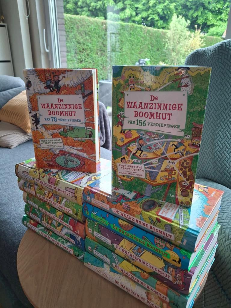 Leesboeken collectie: de waanzinnige boomhut, Ophalen