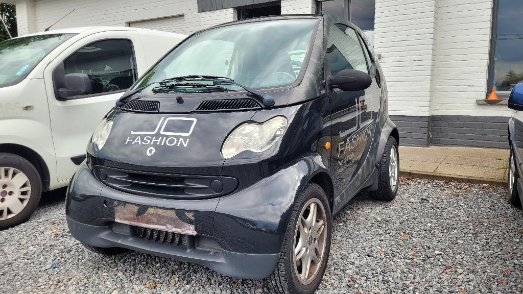 smart for two 0.8cdi AUTOMAAT AIRCO 98000KM OHBOEK 2005, Automaat, Stof, Electronic Stability Program (ESP), Zwart