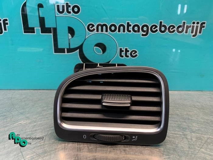 Luchtrooster Dashboard van een Volkswagen Golf (Golf 09-), Auto-onderdelen, Gebruikt, -, Volkswagen, -