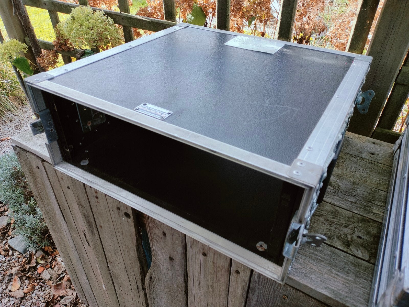 Flightcase 4U robuste: très profond, deux rails & couvercles, Enlèvement ou Envoi, Utilisé, Autres instruments, Flight case