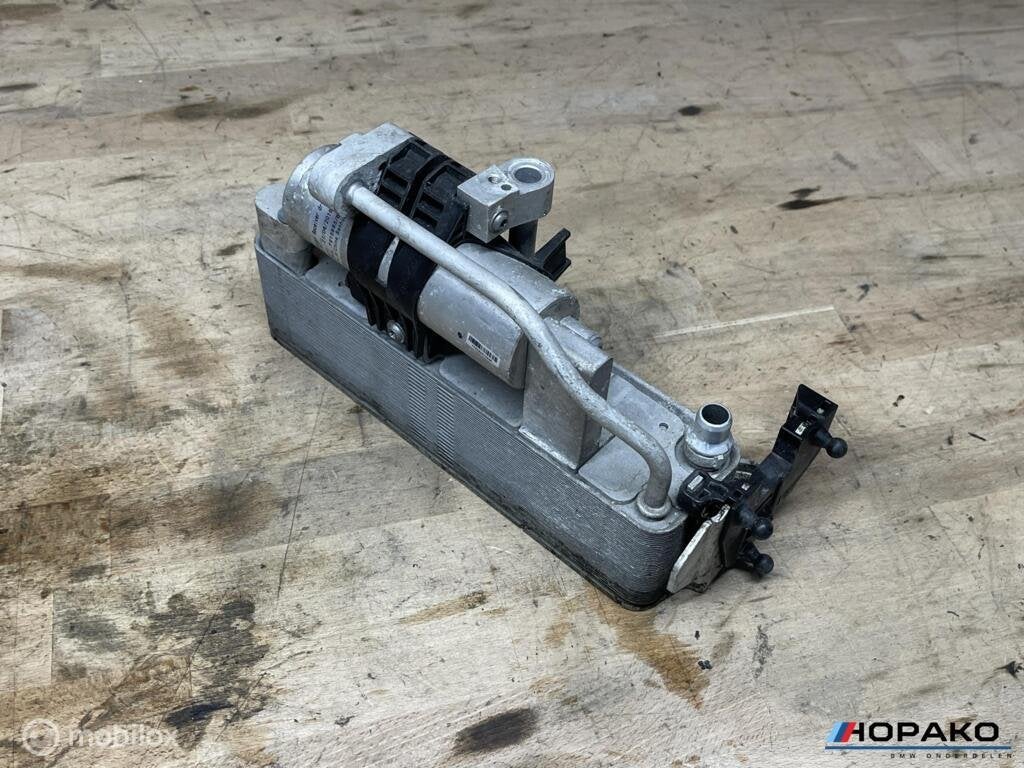 Hybride airco condensor BMW 64509338330 | Diverse types, Enlèvement ou Envoi, Einsteinlaan 5 rijswijk, Bmw, Utilisé