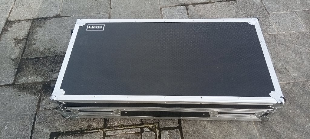 Flight-case UDG Denon DJ SC5000/X1800, Enlèvement, Comme neuf, Denon