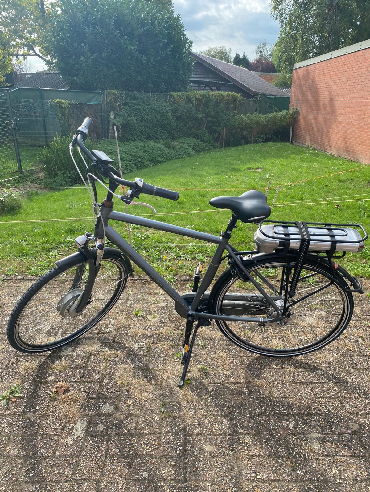 Mooie elektrische herenfiets batavus, Ophalen, Zo goed als nieuw, Batavus