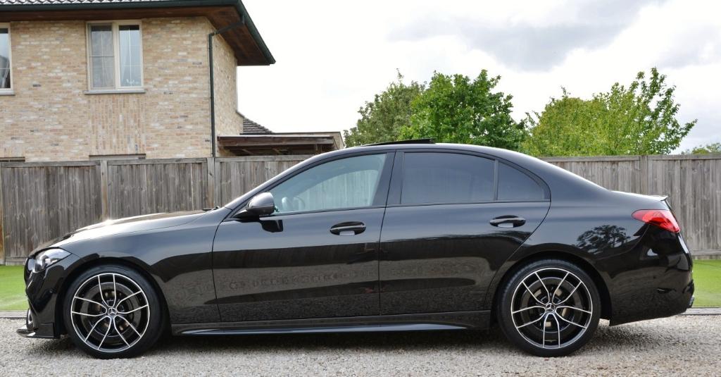 C 180 AMG 9G-Tronic**C63 AMG LOOK**FULL BLACK**FULL OPTION**, Auto's, Mercedes-Benz, Bedrijf, Te koop, C-Klasse, 360° camera, ABS