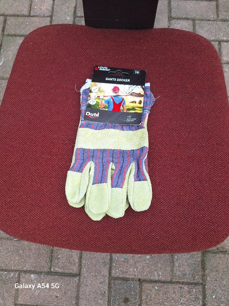 Gants, Enlèvement, Neuf