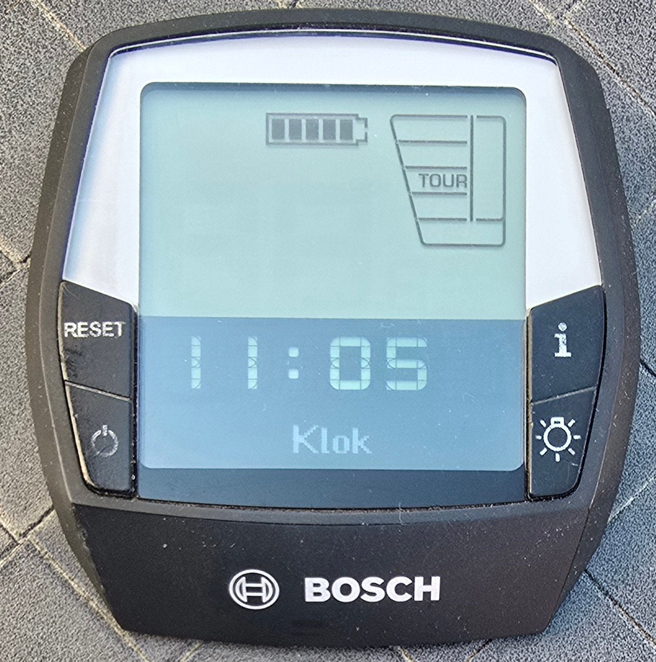 Kleine gebruikssporen  Display intuvia bosch fietscomputer, Ophalen