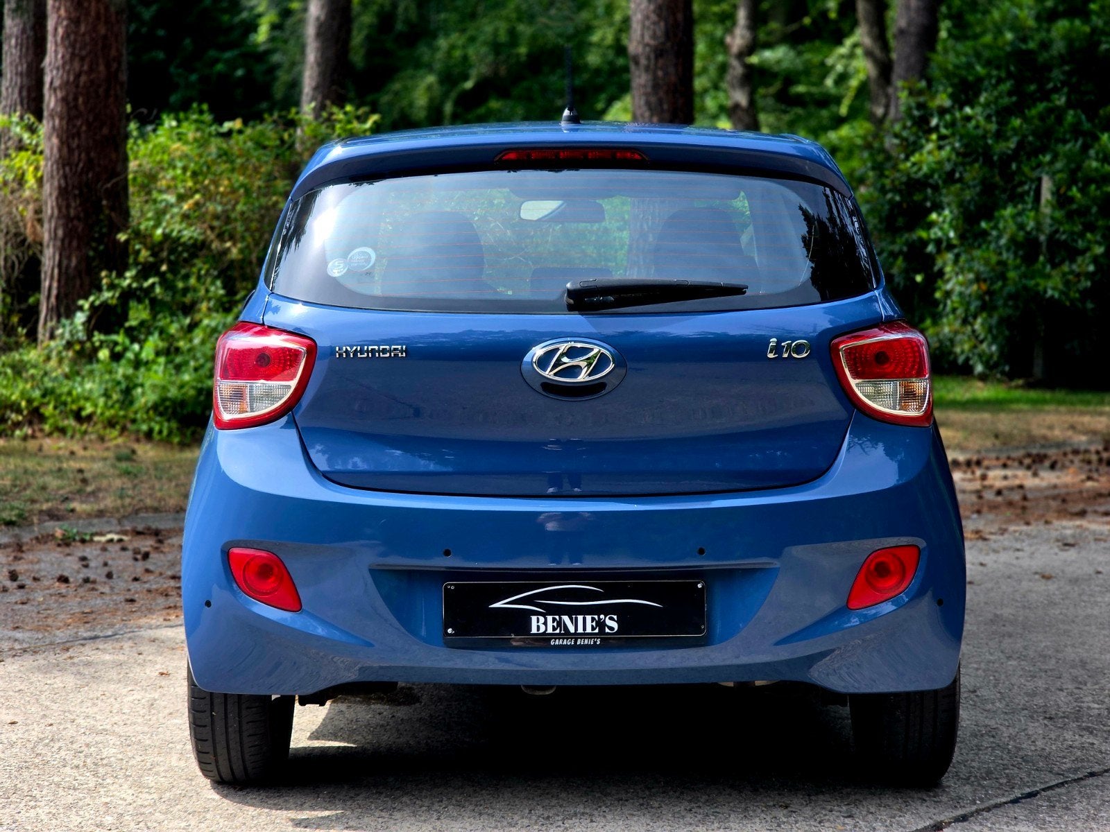 HYUNDAI I10 - 2015 - 85.766 - NAVI - SENSOREN - BLUETOOTH, Auto's, Hyundai, Euro 6, Blauw, Bedrijf, Handgeschakeld
