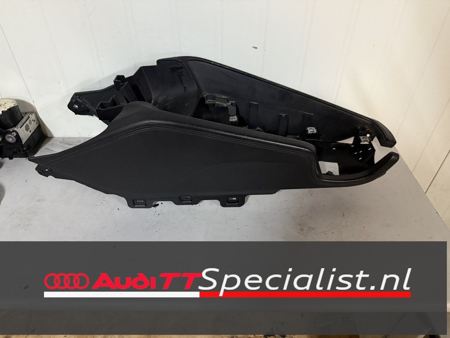 Middenconsole tunnelbak Audi TT MK2 8J, -, Audi, Utilisé, -