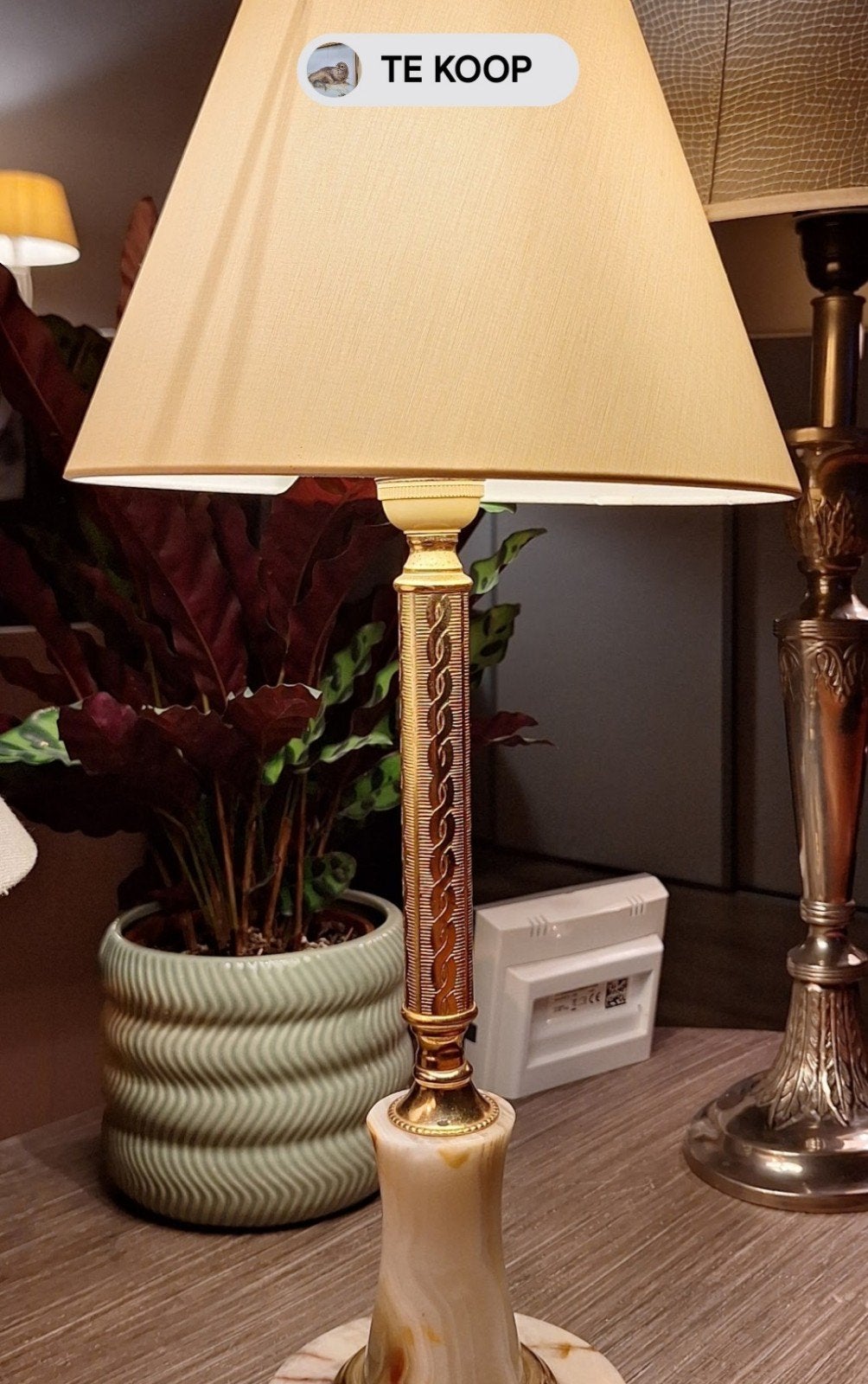 Belle lampe de table, Enlèvement