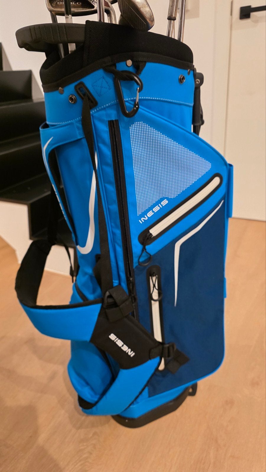 Inesis golfzak – blauw

Mooie en praktische Inesis golfzak i, Sport en Fitness, Ophalen