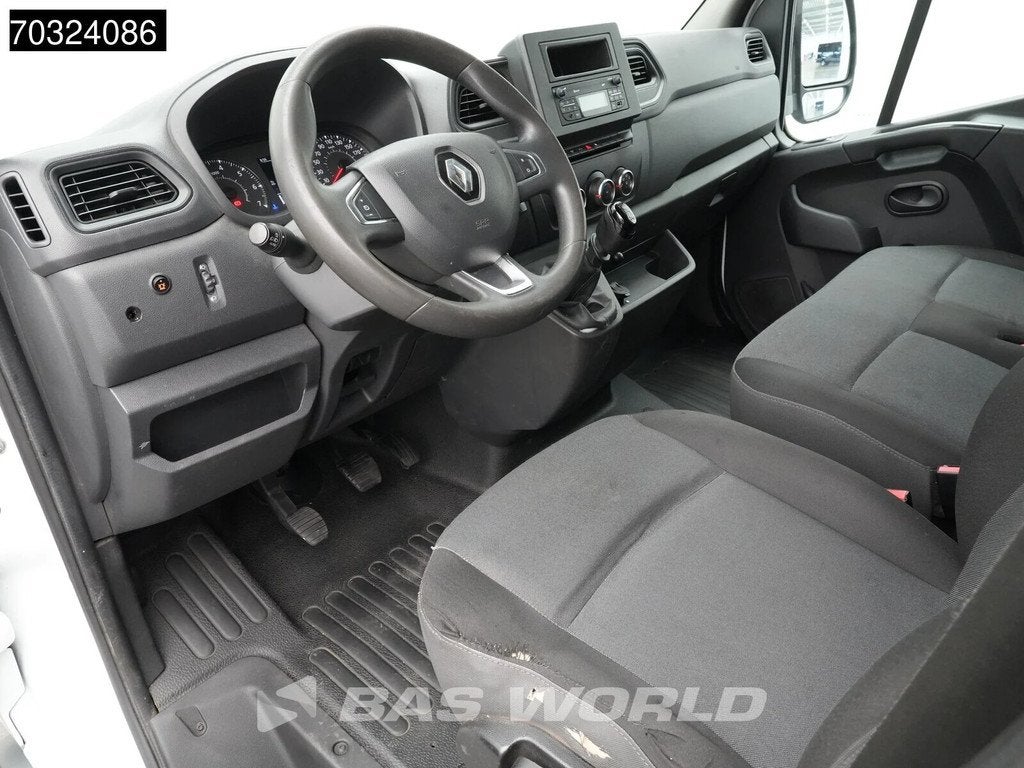 Renault Master 145PK Open Laadbak Dubbellucht Trekhaak LED A, Auto's, Bestelwagens en Lichte vracht, Gebruikt, Euro 6, 4 cilinders