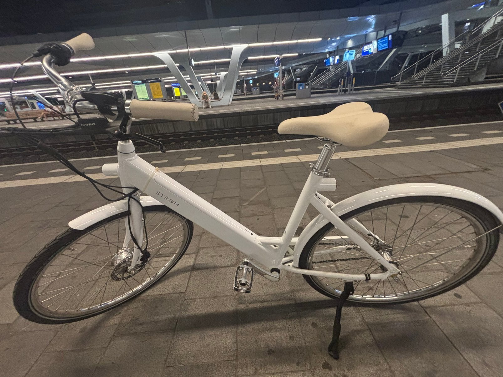 Elektrische damesfiets inclusief accu(lader)&display, (Extra) lage instap, 47 tot 50 cm, Zo goed als nieuw, Schijfrem
