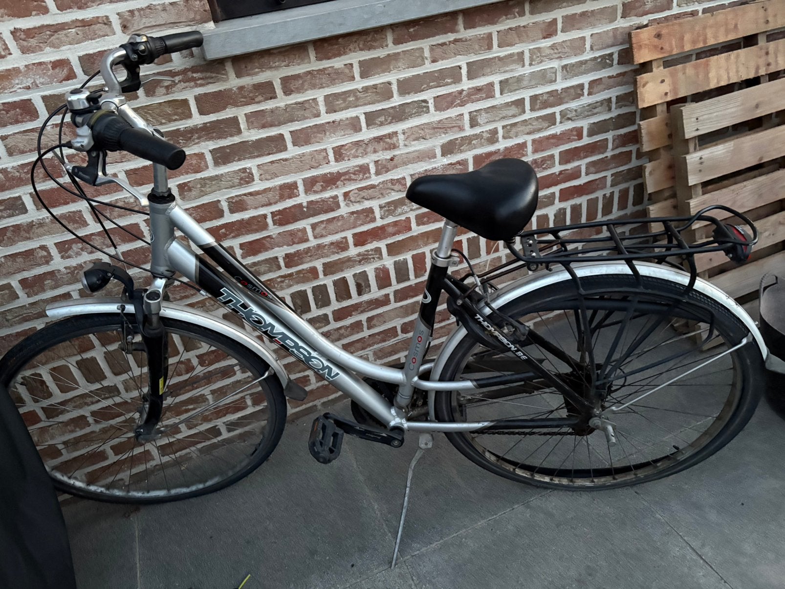 Damesfiets, Enlèvement, Comme neuf