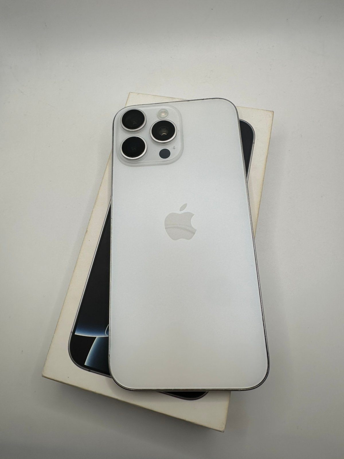 iPhone 16 Pro Max 256Gb Silver topstaat, Ophalen of Verzenden, Zo goed als nieuw, IPhone 16