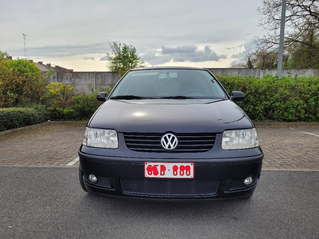 +++ VOLKSWAGEN Polo +++, Auto's, Voorwielaandrijving, Stof, Sound system, Zwart