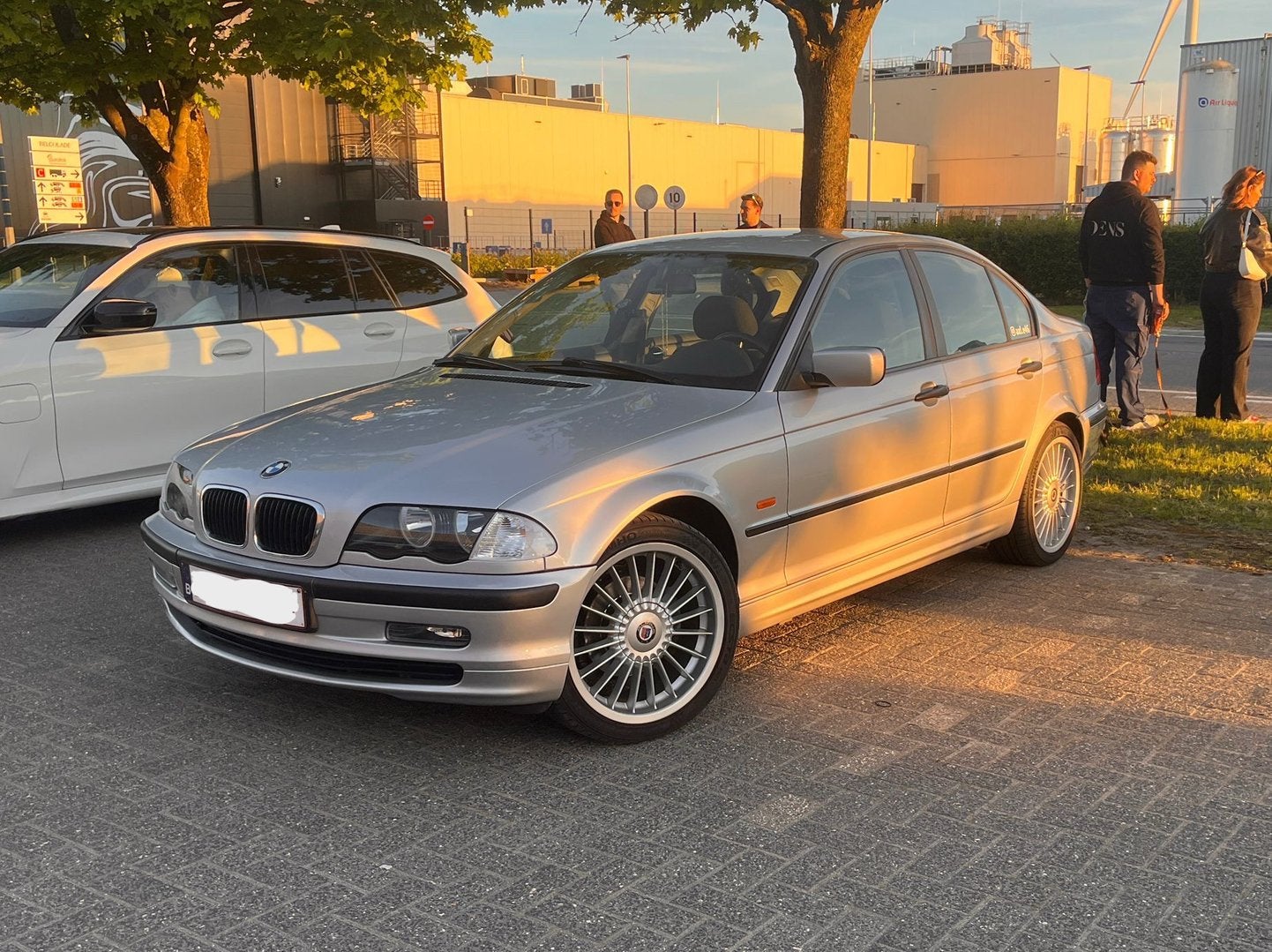 Bmw 3reeks E46 316i, Auto's, Euro 2, 4 deurs, Zwart, 4 cilinders