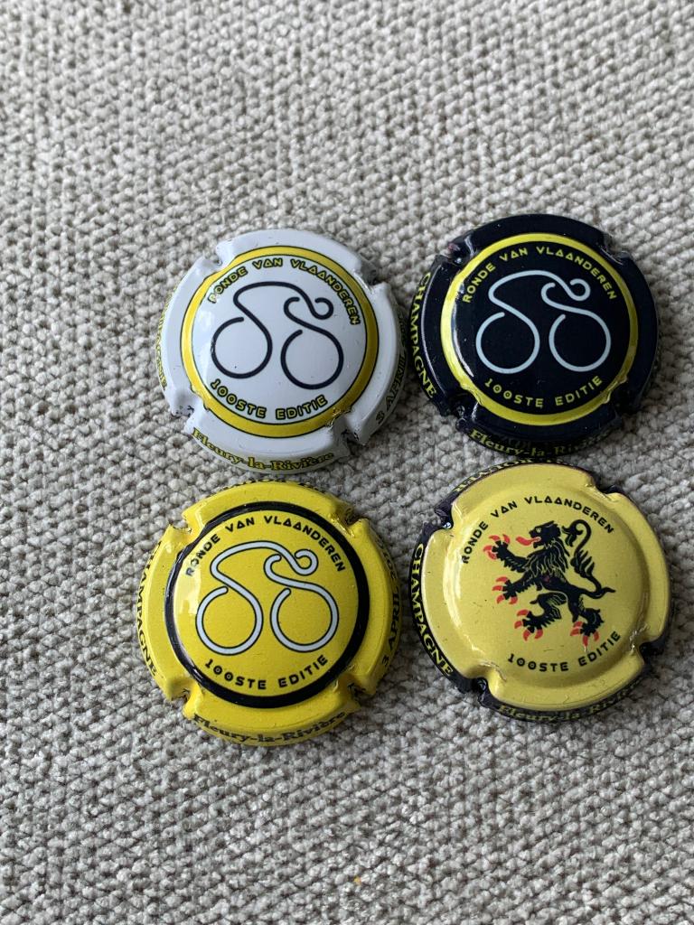 4 champagne capsules Philippe rouyer “ 100 ste editie RVV”, Verzamelen, Ophalen of Verzenden