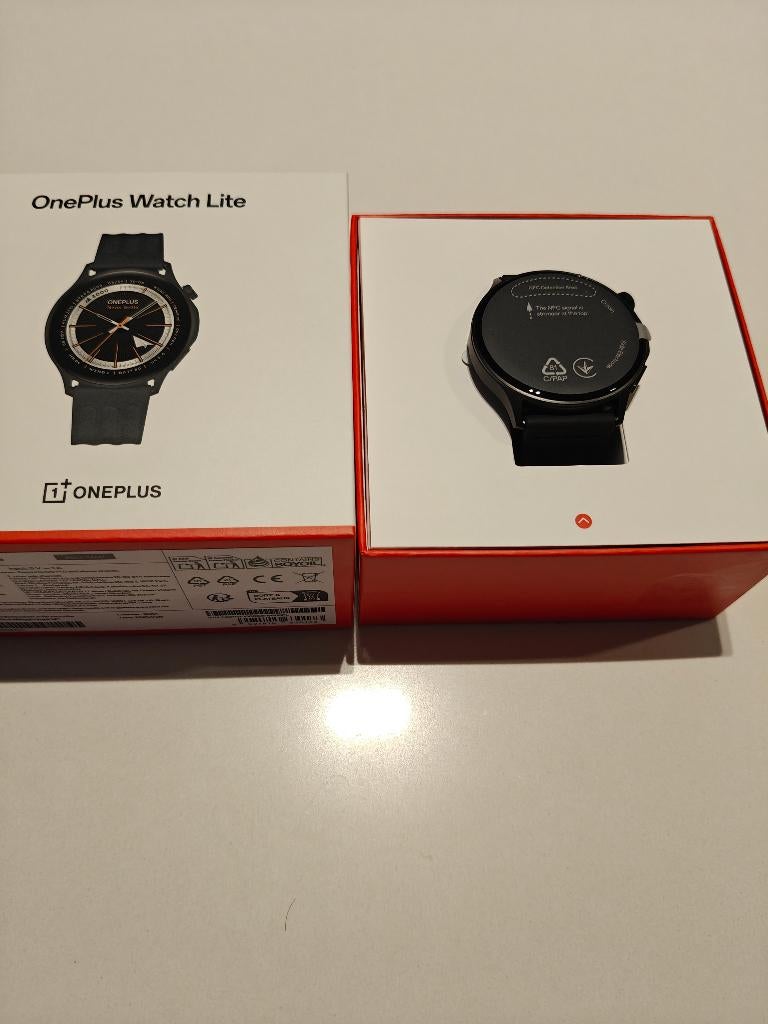 Montre OnePlus Lite, Neuf, Oneplus, Enlèvement ou Envoi, Android