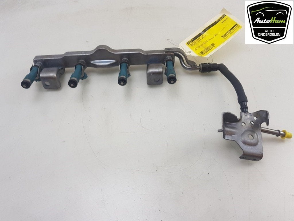 RAMPE D'INJECTION Mazda 2 (DE) (|ZJ2013250|), Utilisé, Mazda