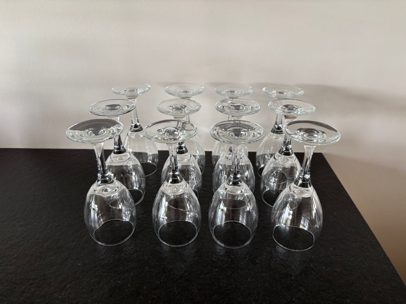 12 verres à vin, Enlèvement, Comme neuf