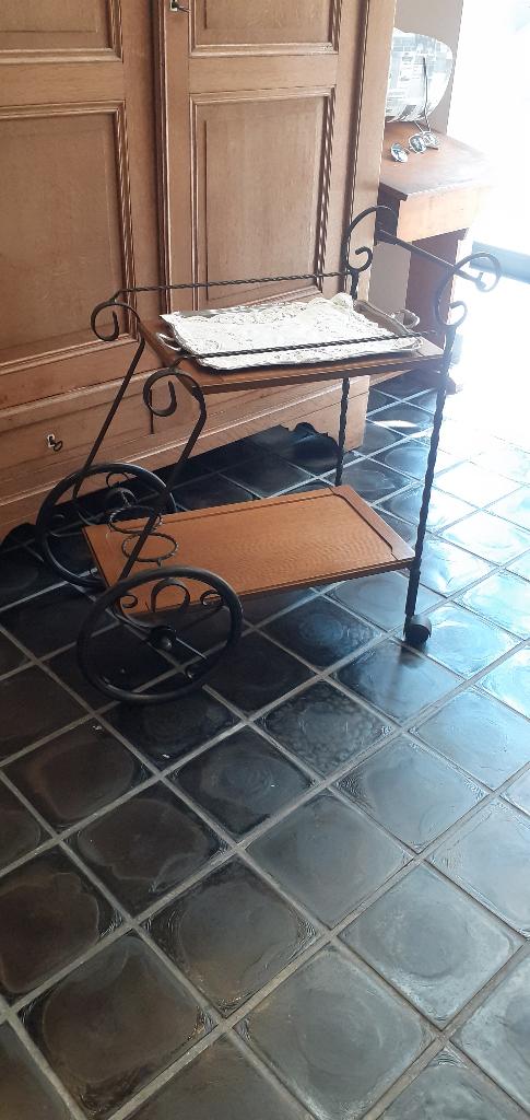 Desserte en chêne rustique, Enlèvement, Utilisé, Chêne