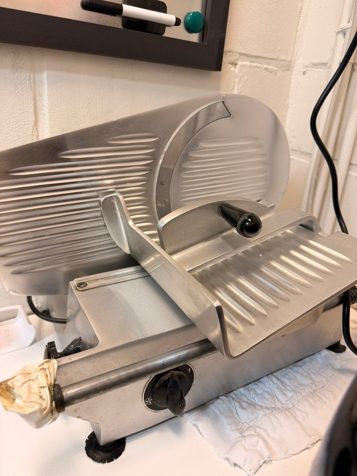 Vlees snijmachine marwel, Zakelijke goederen, Ophalen