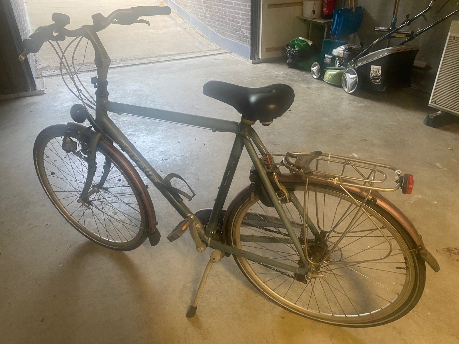 Fiets, Fietsen en Brommers, Velgrem, Versnellingen, Zo goed als nieuw, 57 tot 61 cm