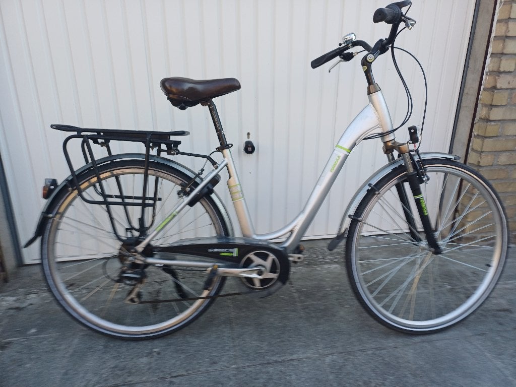 Damesfiets maat 51/53 rijklaar, Fietsen en Brommers, Fietsen | Dames | Damesfietsen, Ophalen, Velgrem, Versnellingen, Zo goed als nieuw