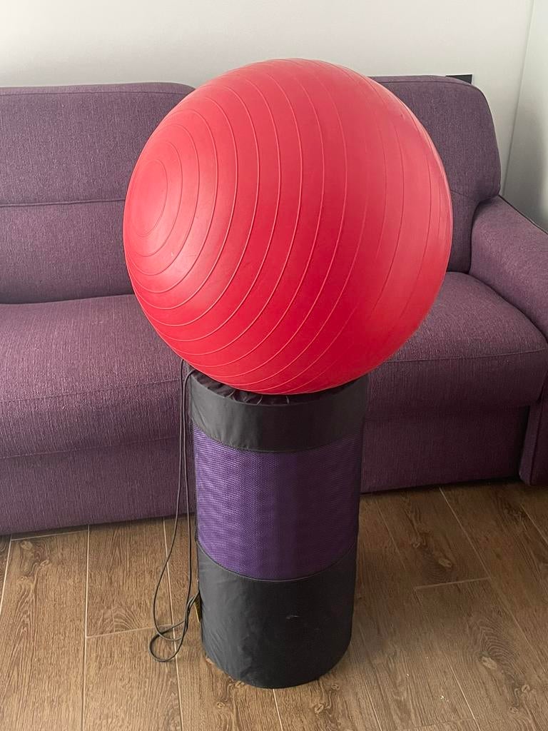 Yoga & Gym mat met oefenballon, Ophalen, Gebruikt