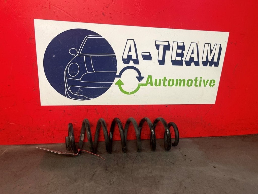 RESSORT DE TORSION ARRIÈRE Tiguan (AD1) (|5QF511115BE|), Utilisé, Volkswagen