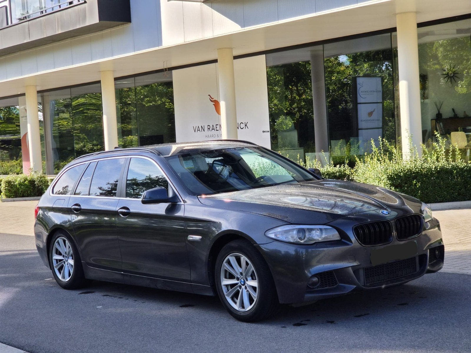 Bmw 520d F11 d'ici 2011 Euro5. 

216 000 kilomètres

bleu ma, Enlèvement ou Envoi