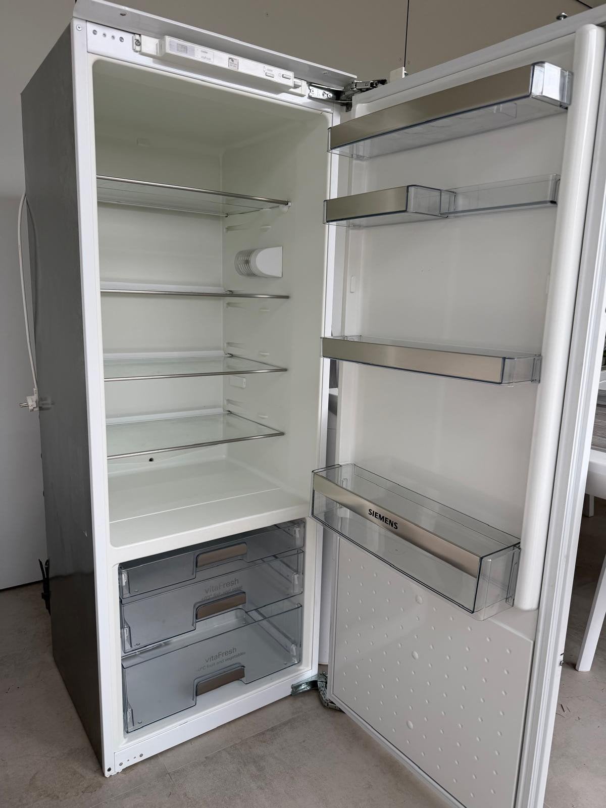 Inbouw koelkast Siemens met Vita Fresh 0 functie, Elektronische apparatuur, Koelkasten en IJskasten, Ophalen, Gebruikt, 45 tot 60 cm