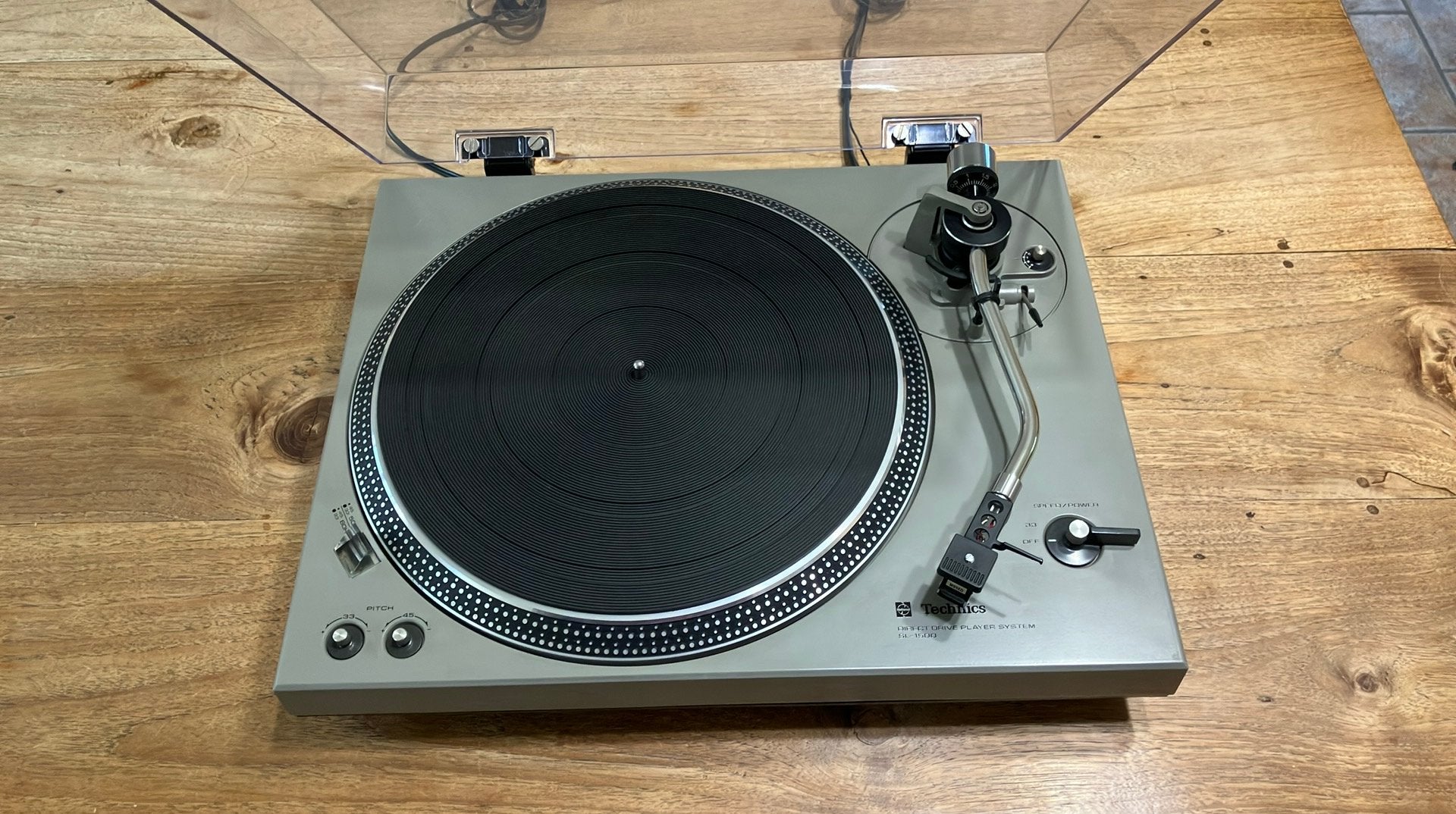 Technics SL1500, Enlèvement, Comme neuf, Technics