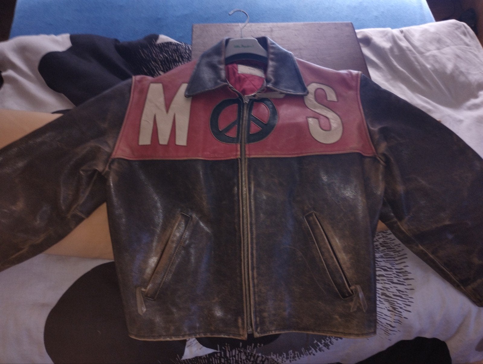 veste en cuir vintage. Moschino, Enlèvement ou Envoi, Taille 56/58 (XL), Comme neuf, Brun