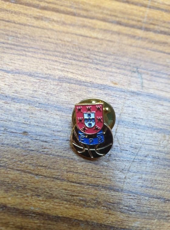 Pin F.B.P., Collections, Broches, Pins & Badges, Enlèvement ou Envoi