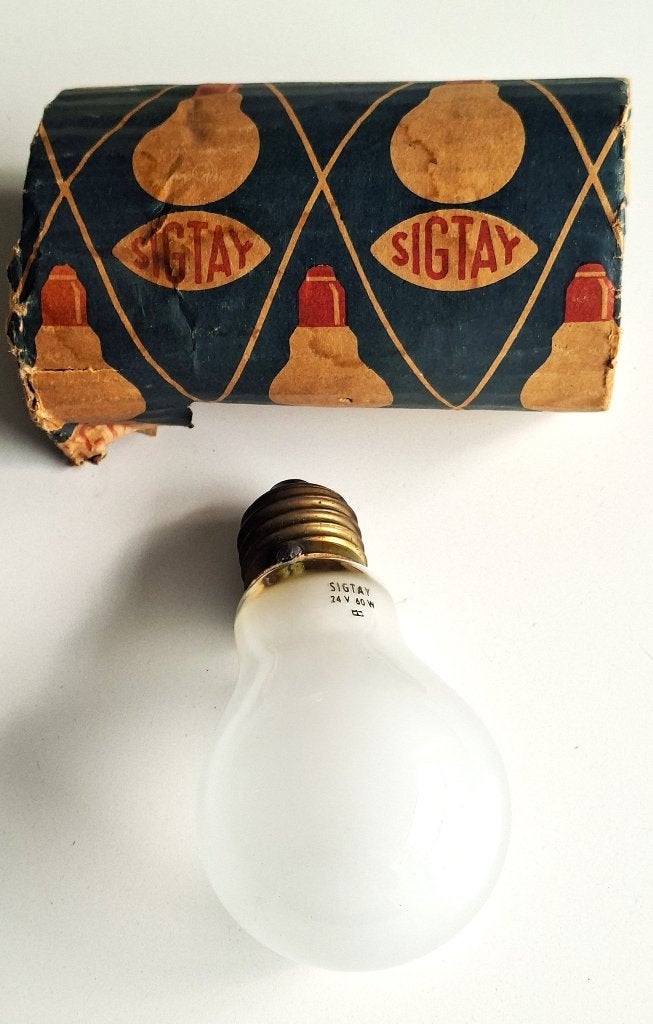 Ampoule Sigtay vintage avec enveloppe originale (60 W) !, Autres marques, Ampoule, 30 à 60 watts, Enlèvement ou Envoi