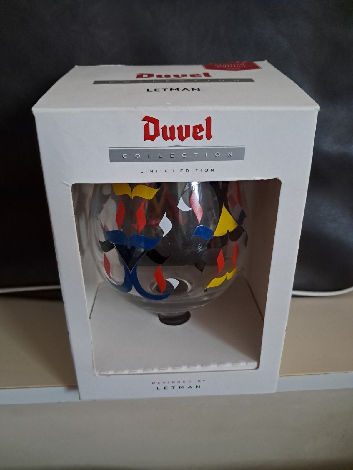 duvel glas Letman, Ophalen