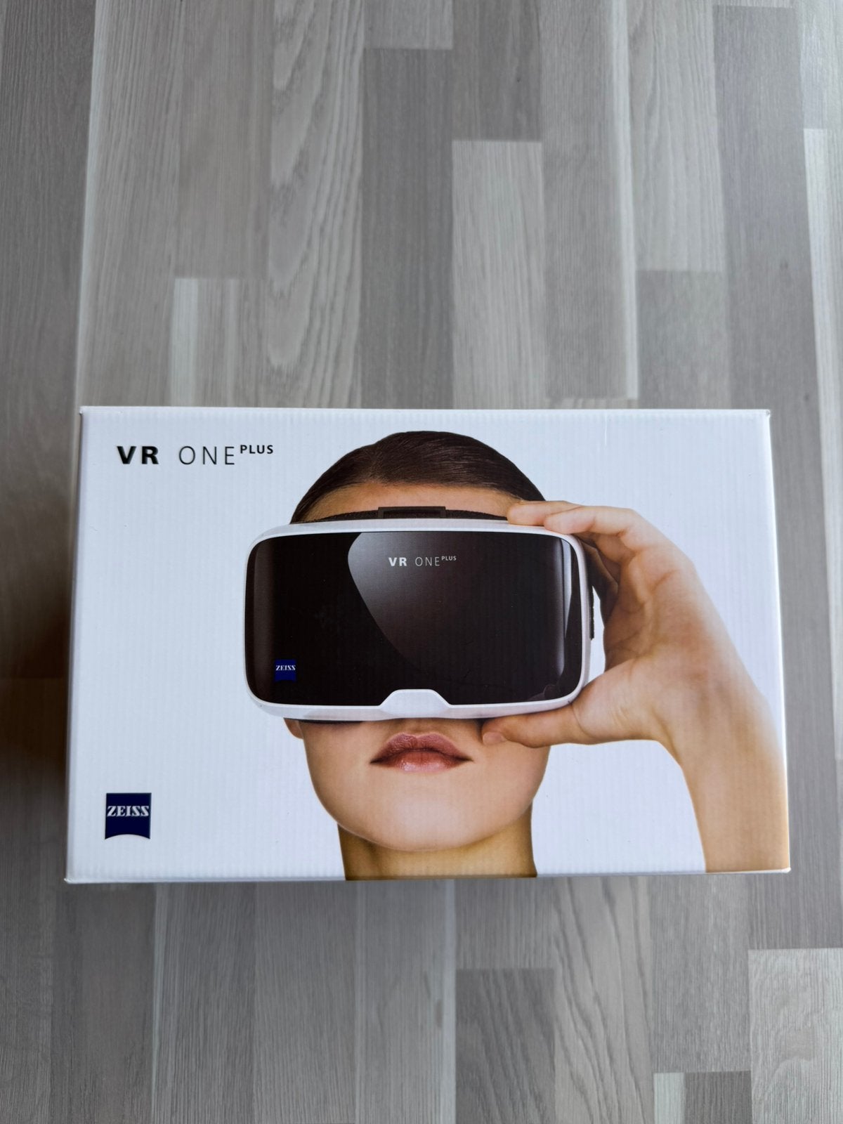 ZEISS VR ONE PLUS | BRUIKBAAR: GSM, Ophalen, Zo goed als nieuw, VR-bril, Telefoon