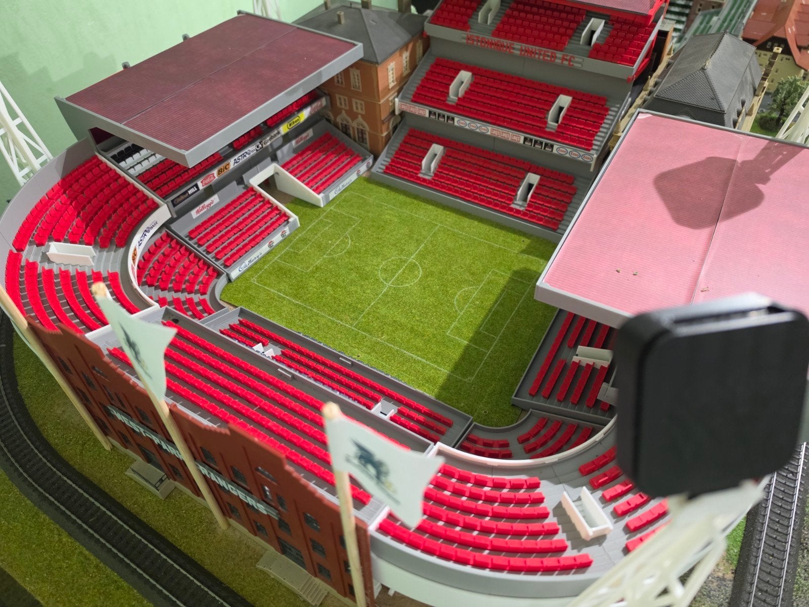 Stade football subbuteo train miniature, Enlèvement