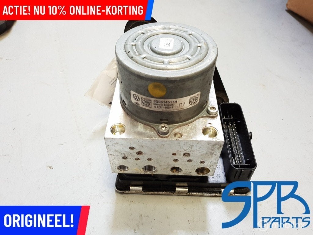 ABS-pomp 3Q0614517H PASSAT B8 ABS POMP HYDRAULIC UNIT, Autos : Pièces & Accessoires, Freins & Transmission, Utilisé, Enlèvement ou Envoi