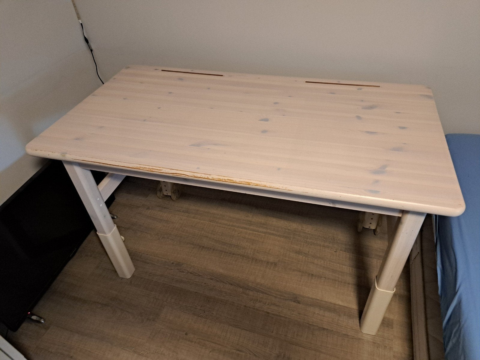 Bureau, Bureau d'écolier, Enlèvement, Utilisé, Réglable en hauteur