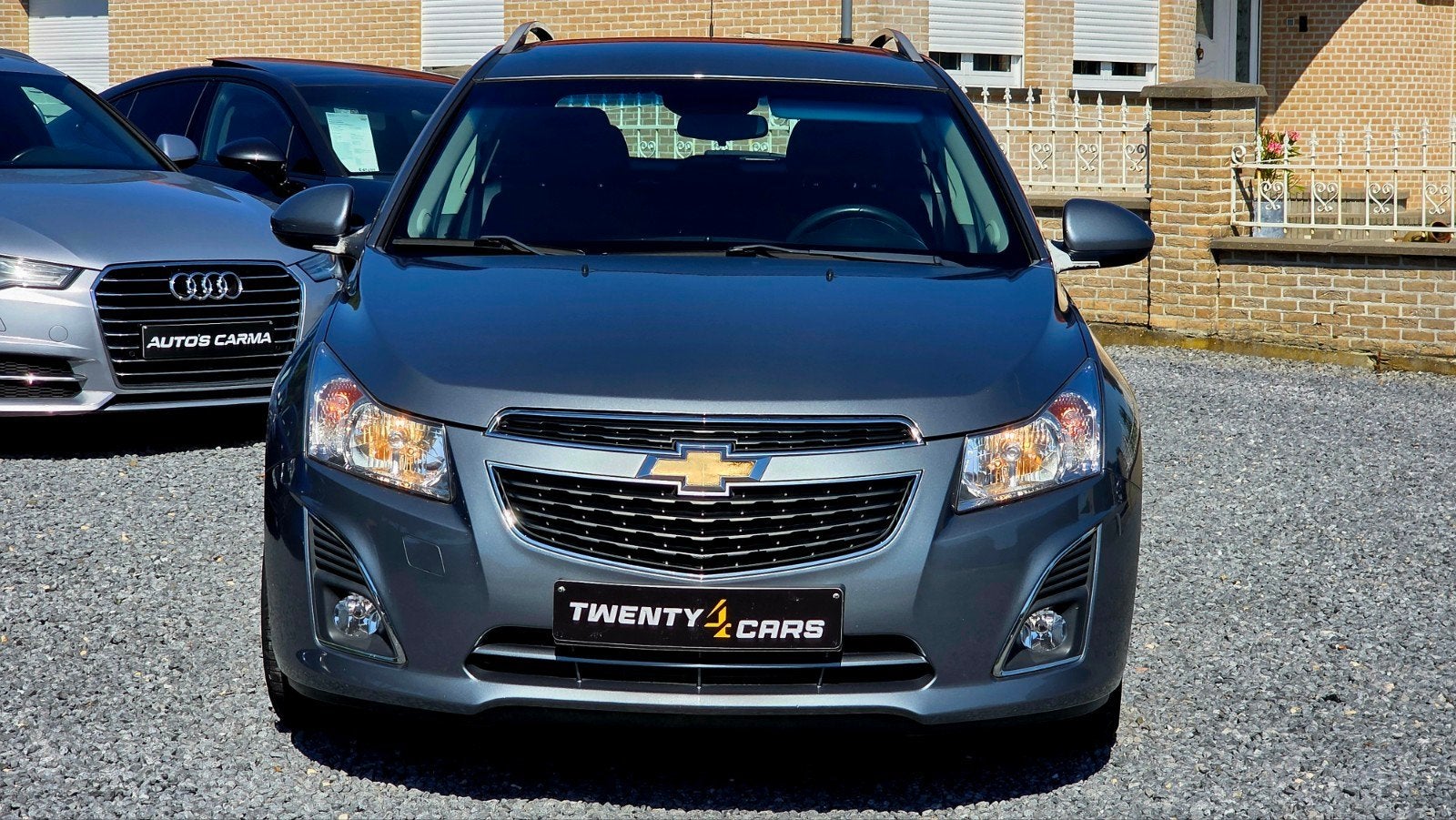 Chevrolet Cruze

Benzine Airco ParkeerS CruiseC 1St
Eig, Auto's, Chevrolet, Euro 5, Stof, 4 cilinders, 91 kW