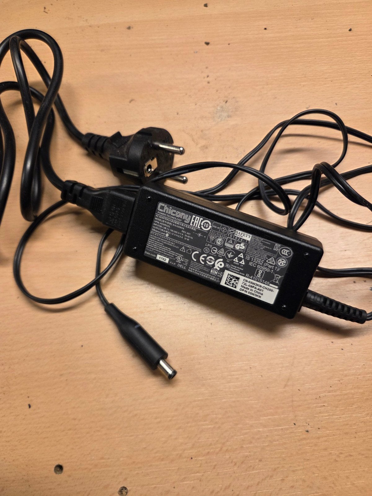 Dell adapter 12V 2.5A 30W, Ophalen